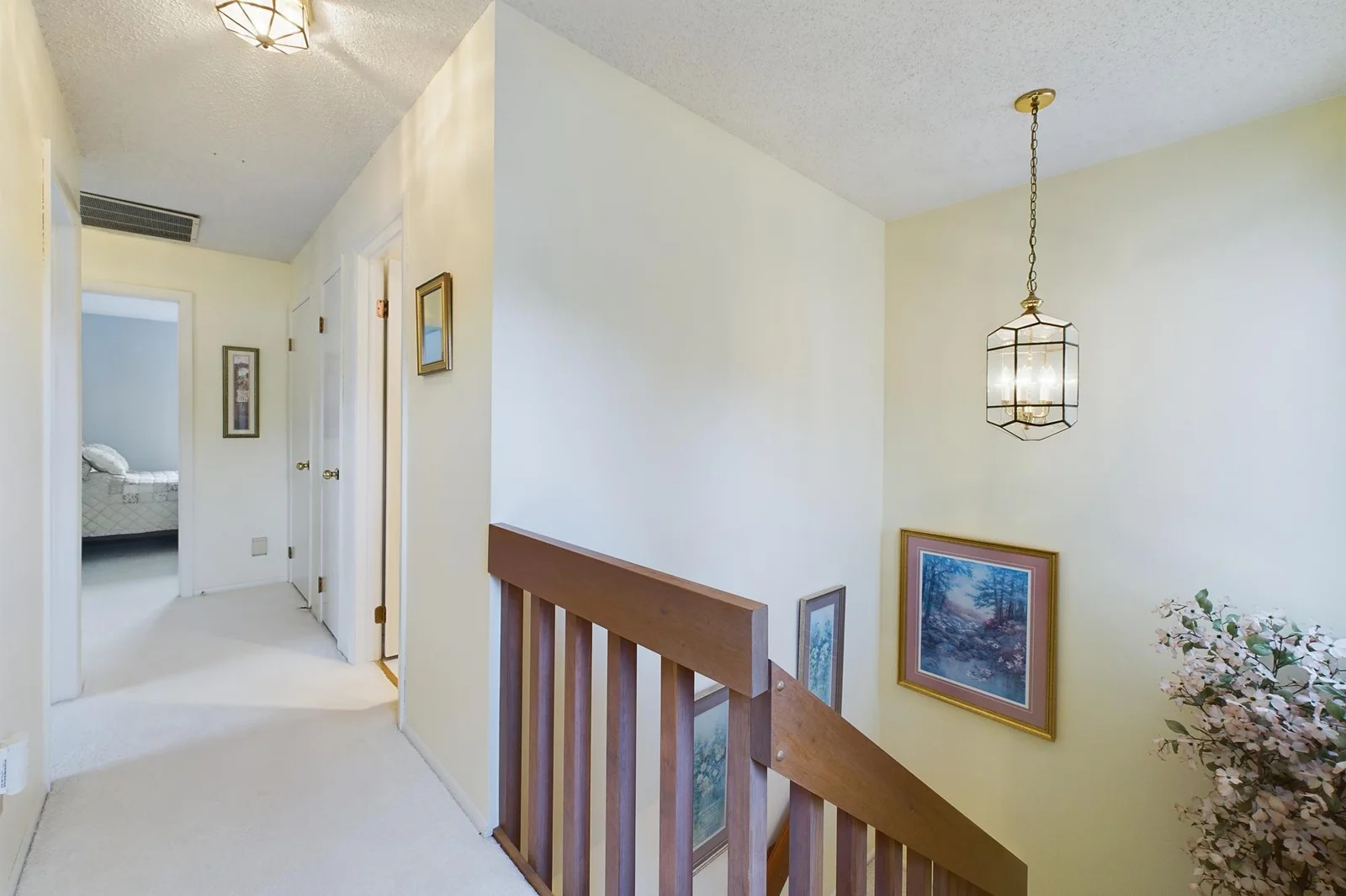 Very sleek, clean and well-kept townhome.