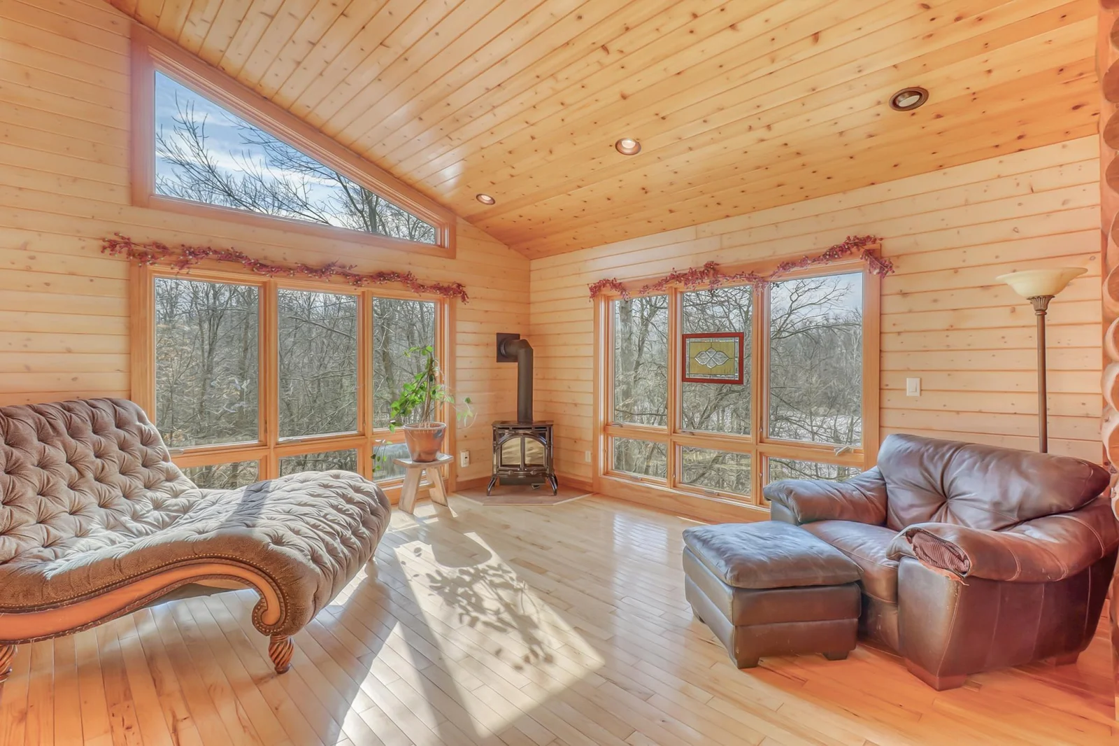 Sun Room-Main