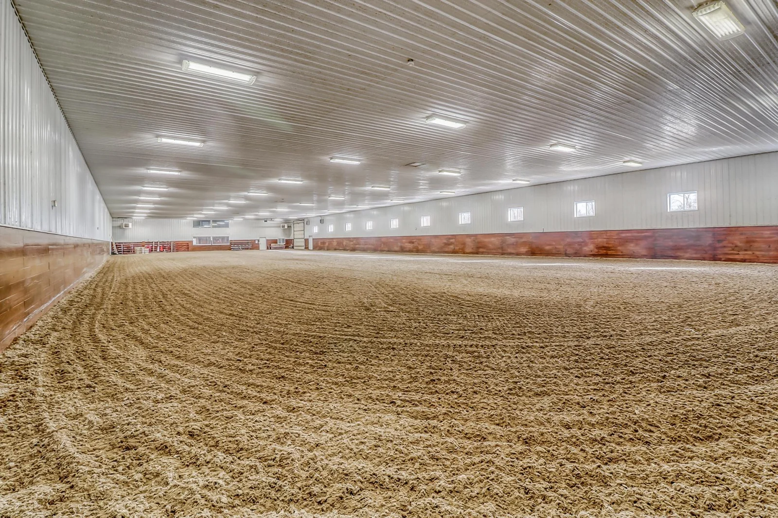 Barn 2 Indoor Arena