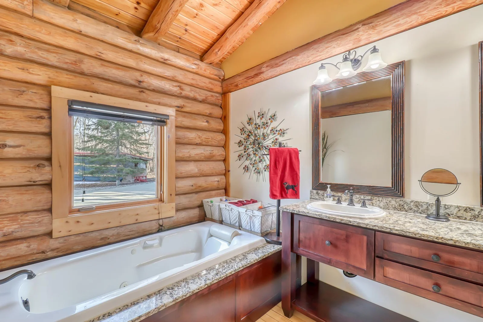 Main floor Bath