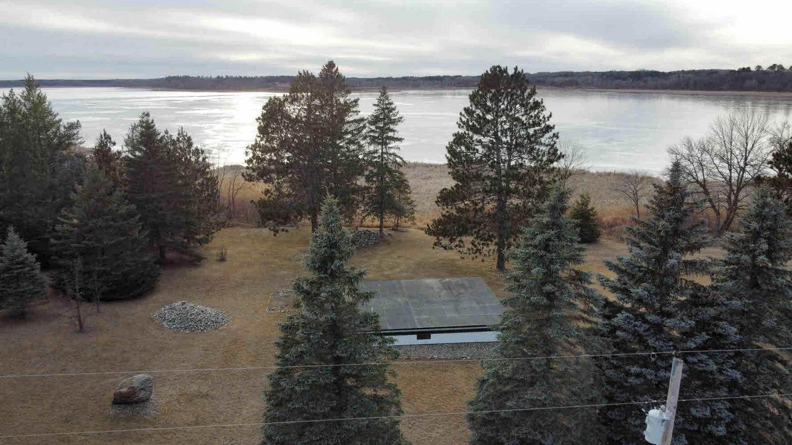 Facing Lake West.jpg