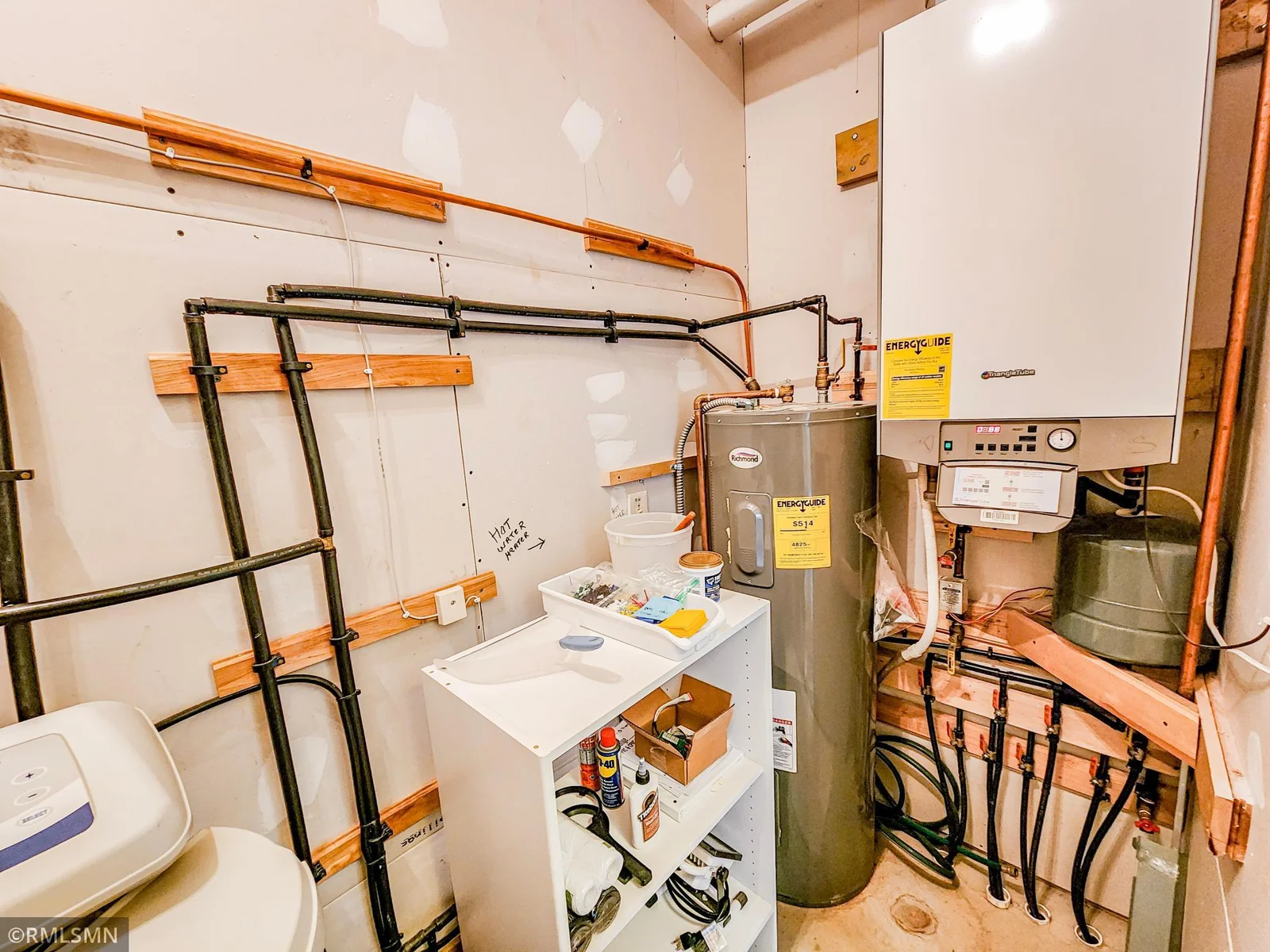 Utility Room through laundry room