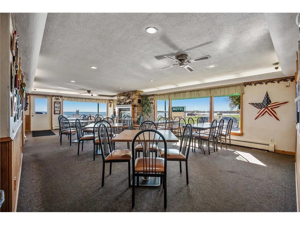 Restaurant dining room with lake view