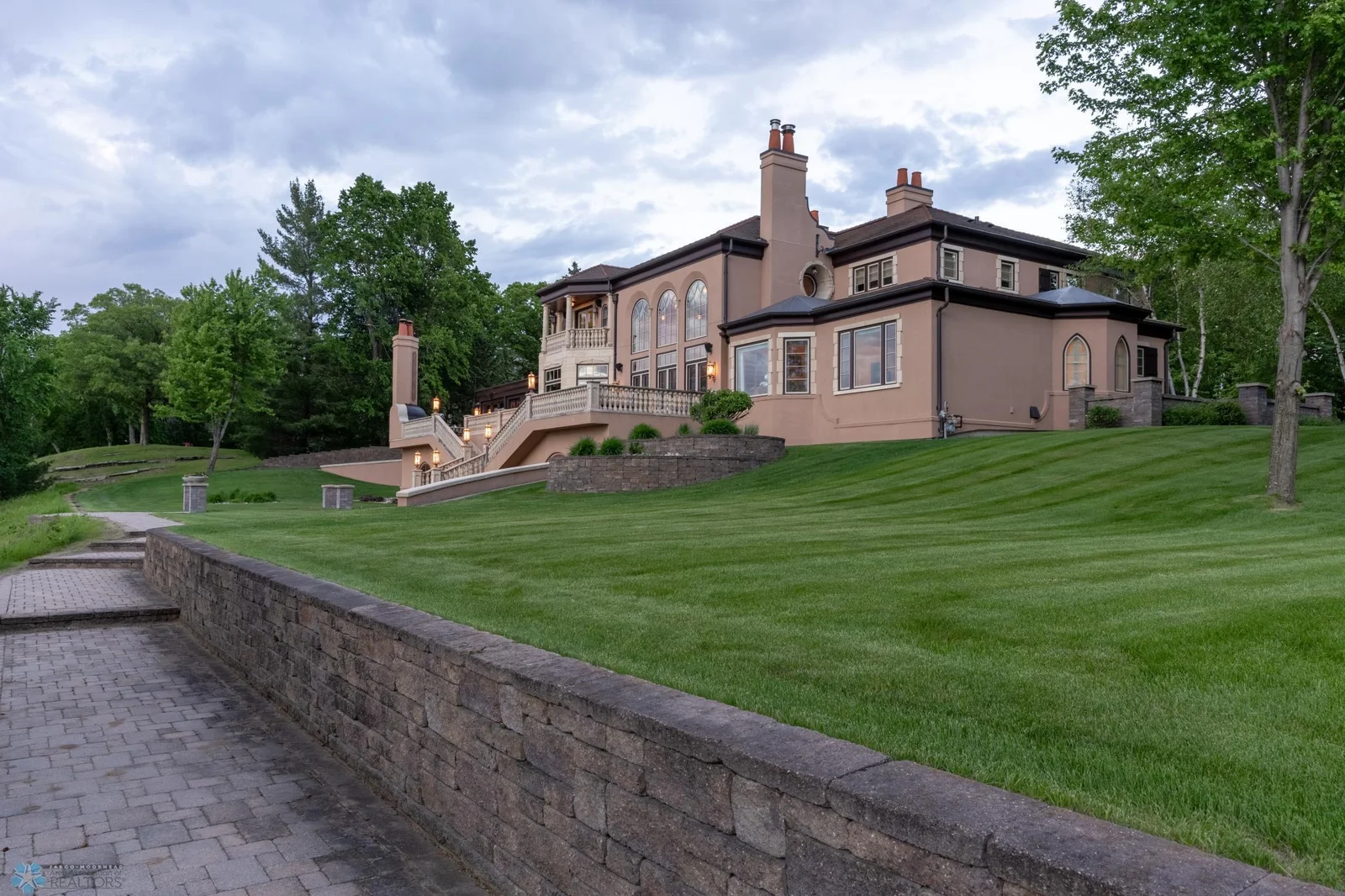 Lakeside Exterior