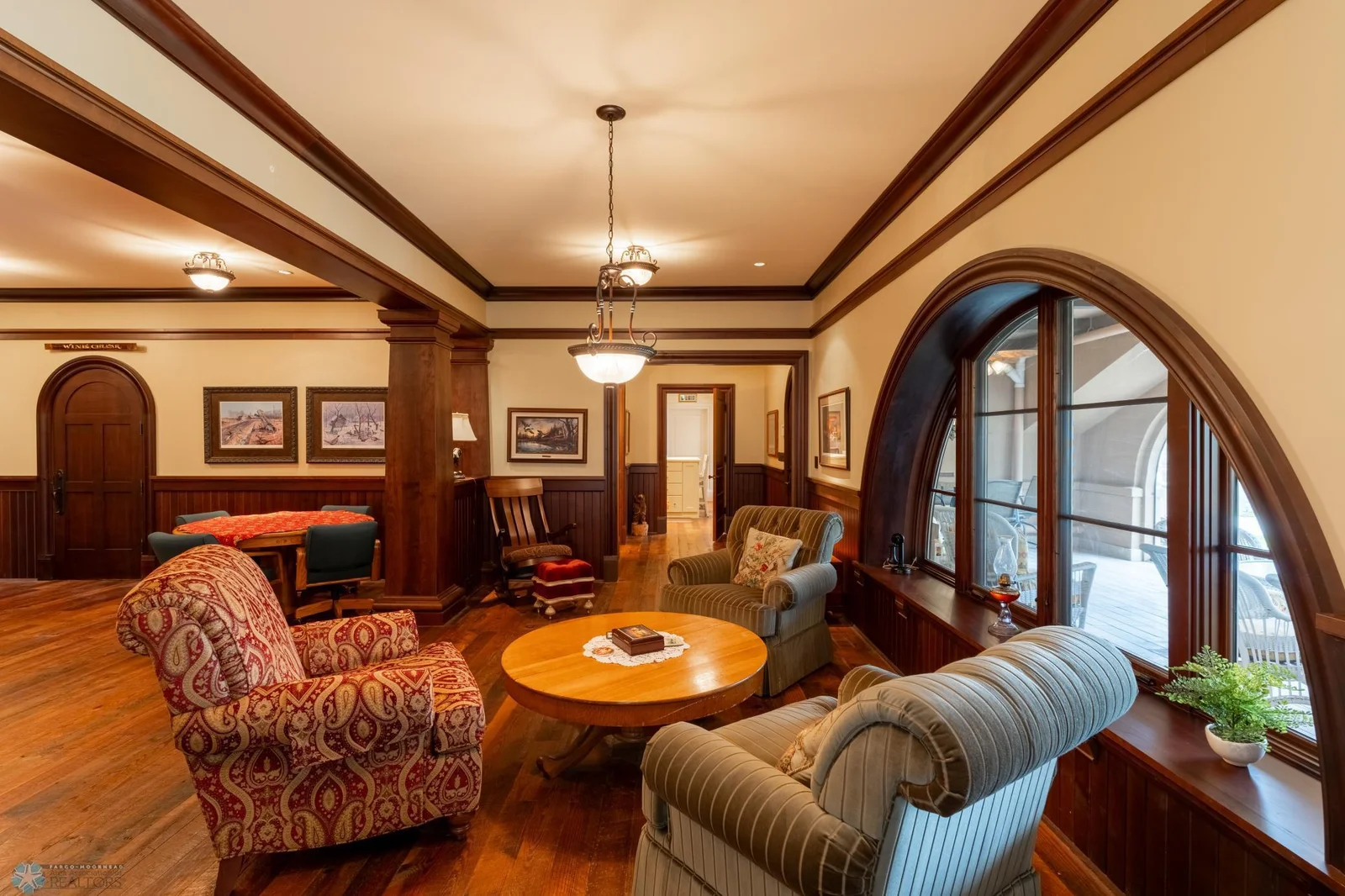 Family Room4