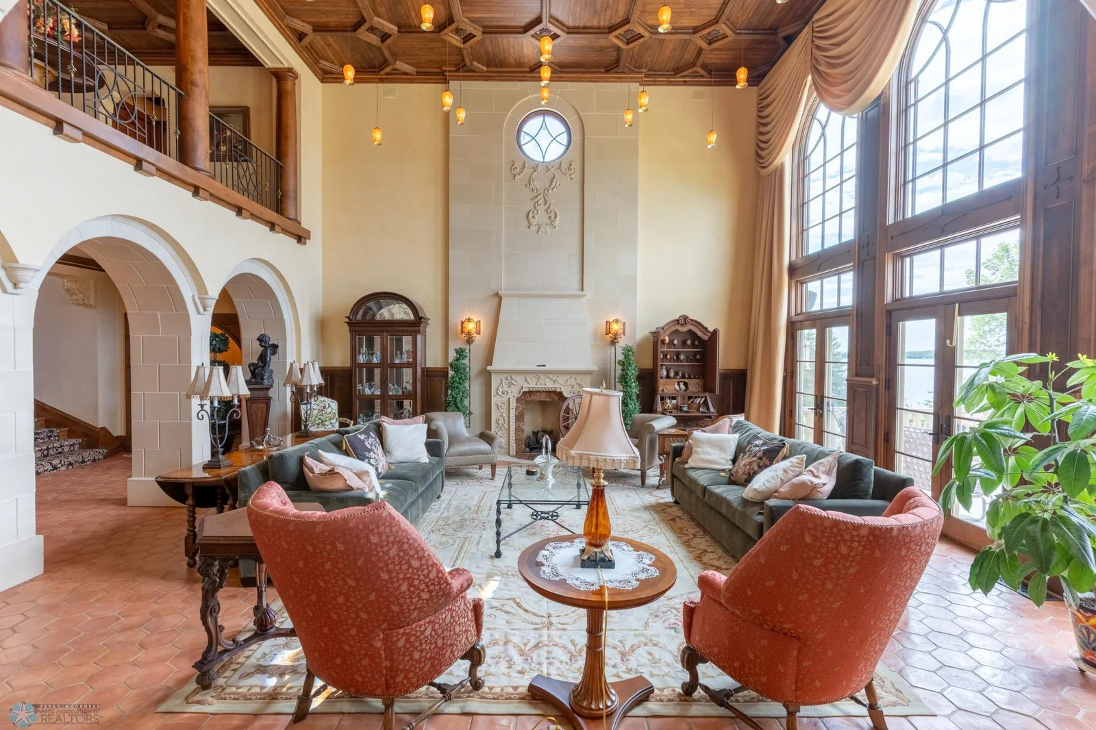 Living Room with fireplace