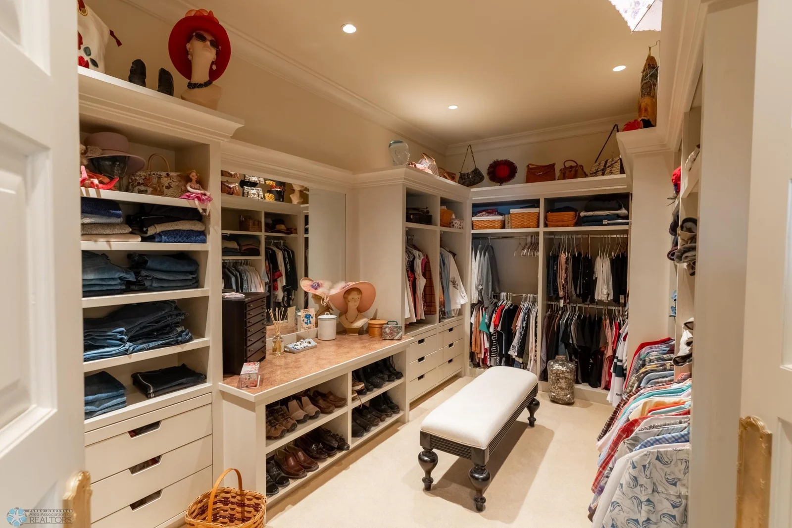 Primary Suite Closet