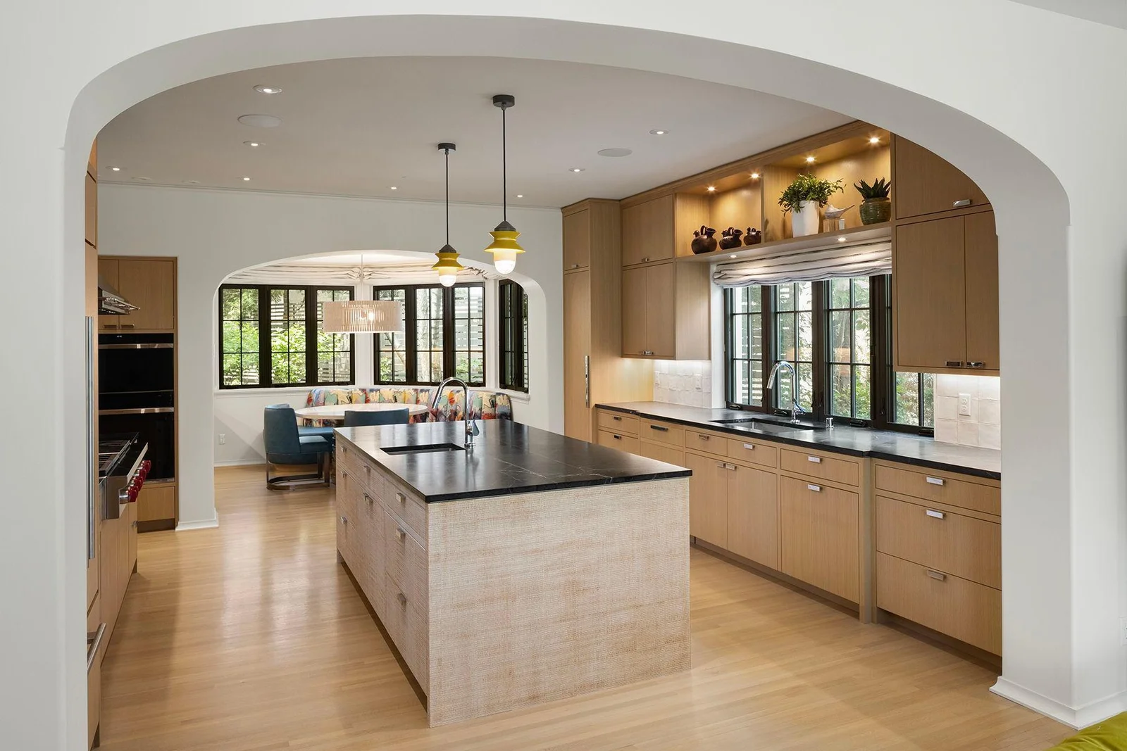 Elegant and Intimate