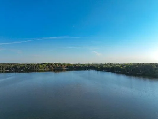 lake2.jpg