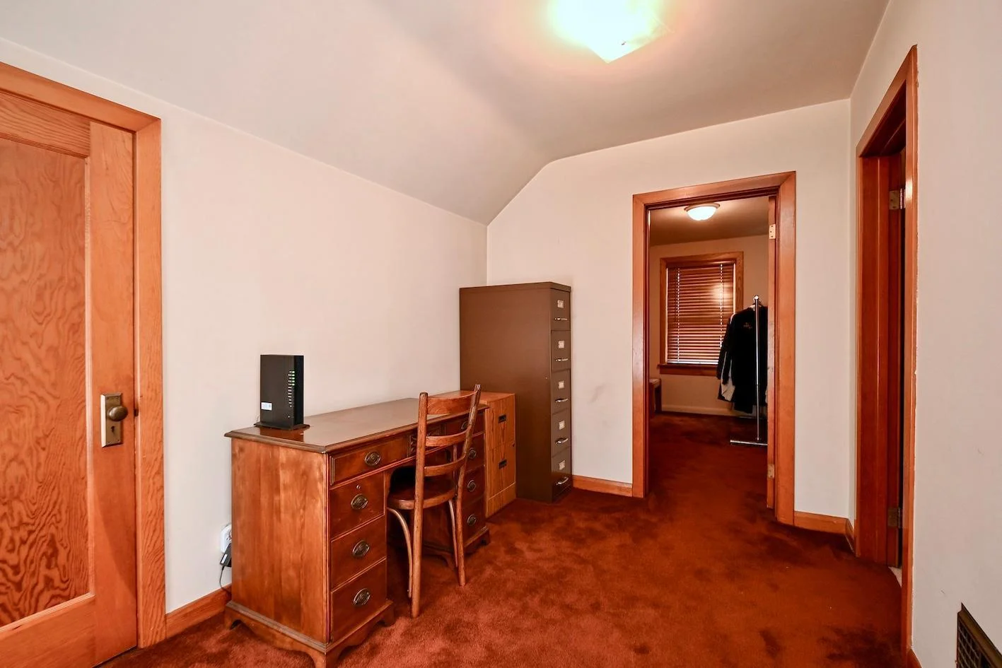 20 UL Office or Sitting Area.jpg