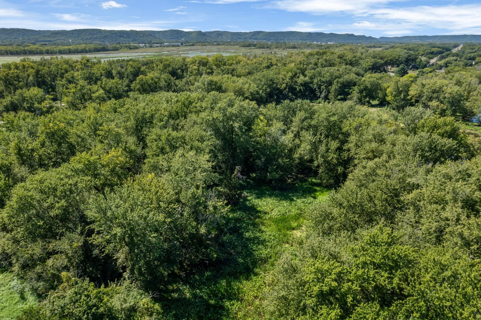 540 Prairie Island v2 (12).jpg
