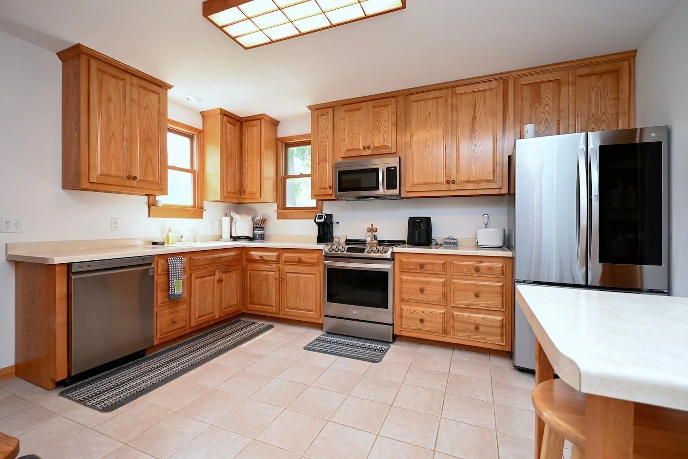6 Kitchen Space.jpg