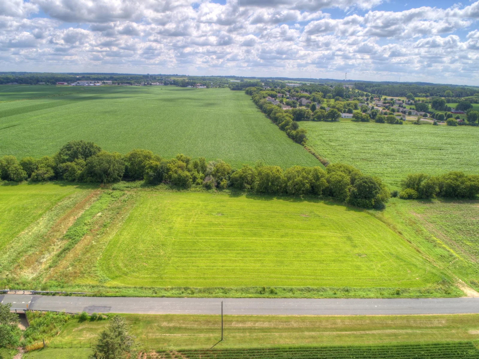 DJI_0001_2_3_4_5_tonemapped.jpg