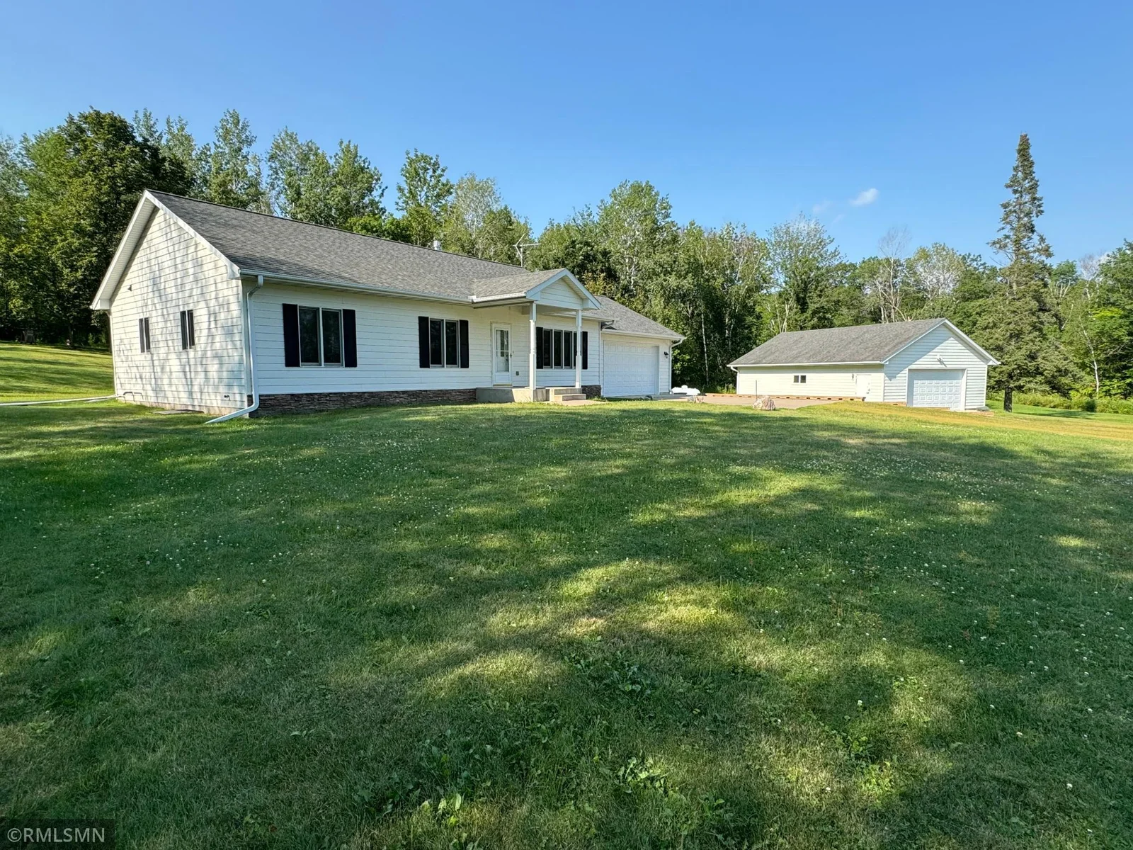 3BR and 3BA rambler on 125+ acres