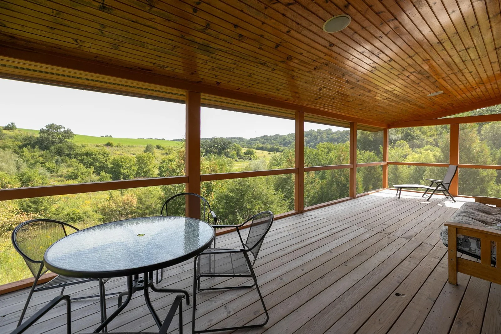 12-web-or-mls-12-Screened Porch.jpg