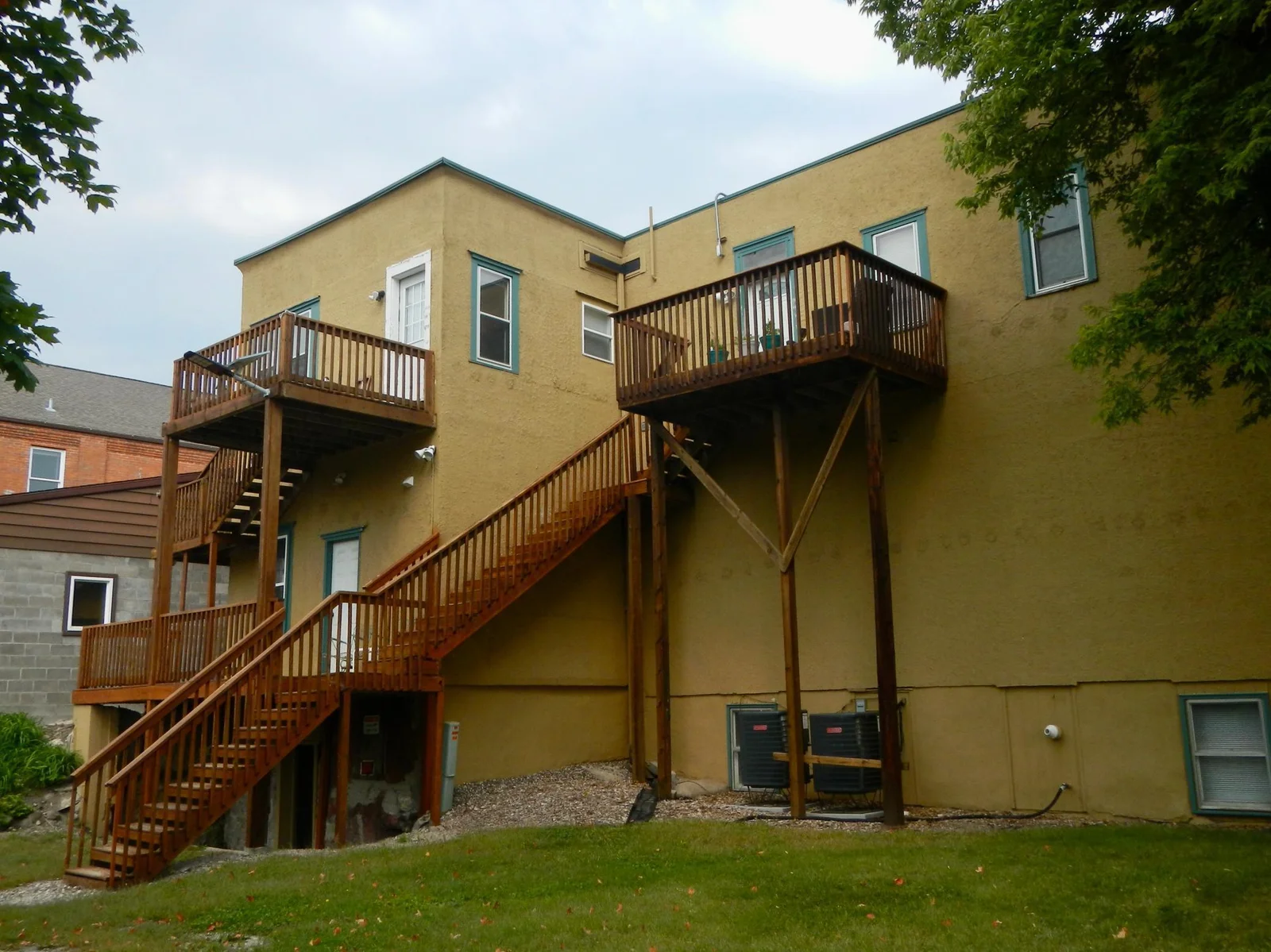 Photo 2