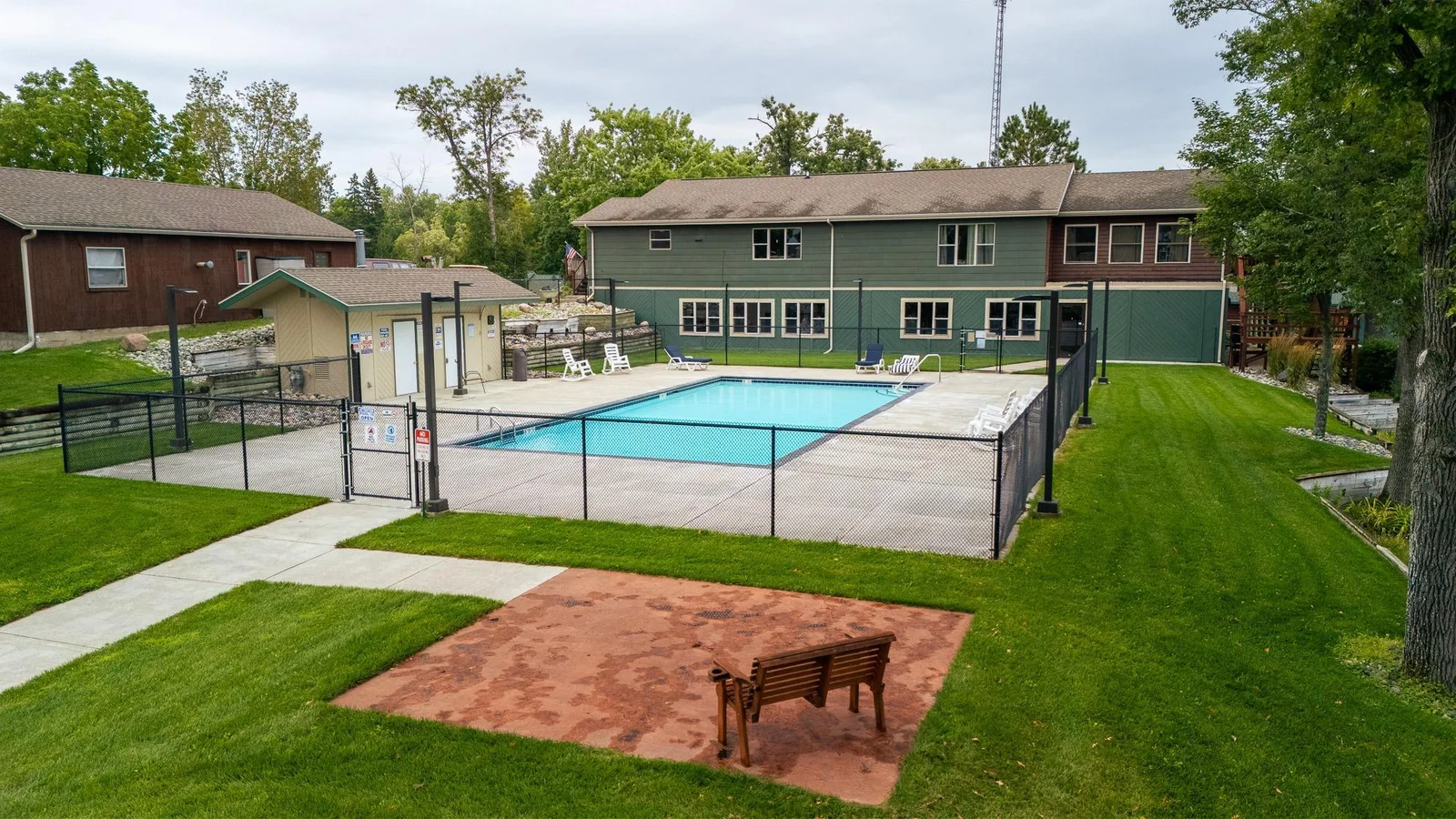 Tom's Harbor - Swimming Pool.jpg