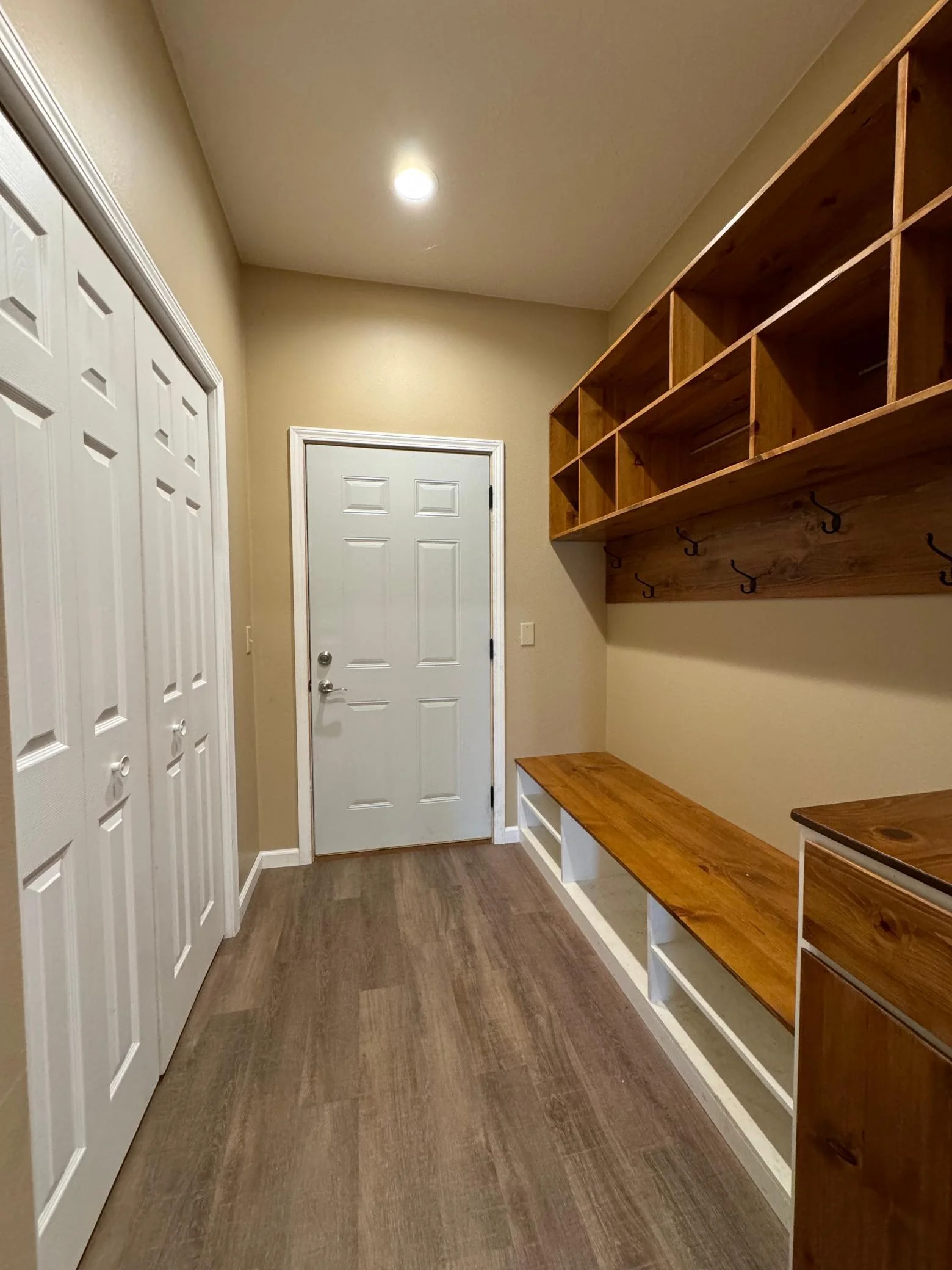 Mudroom.jpg
