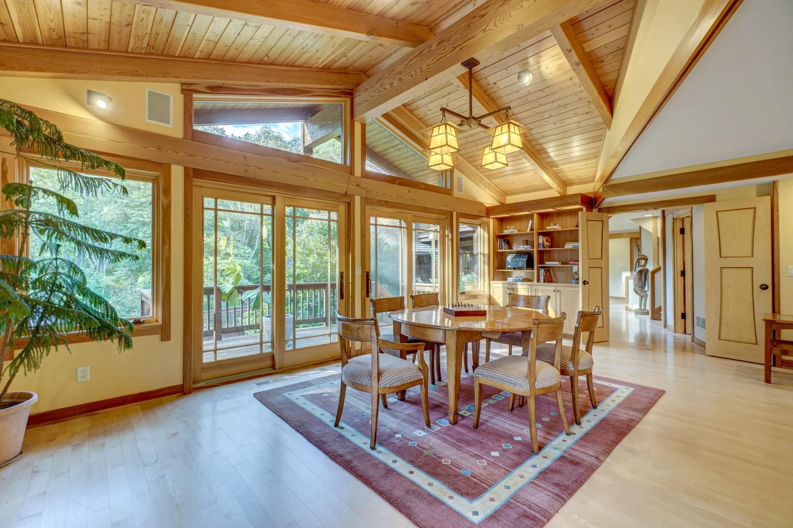 Private deck off  in-law suite