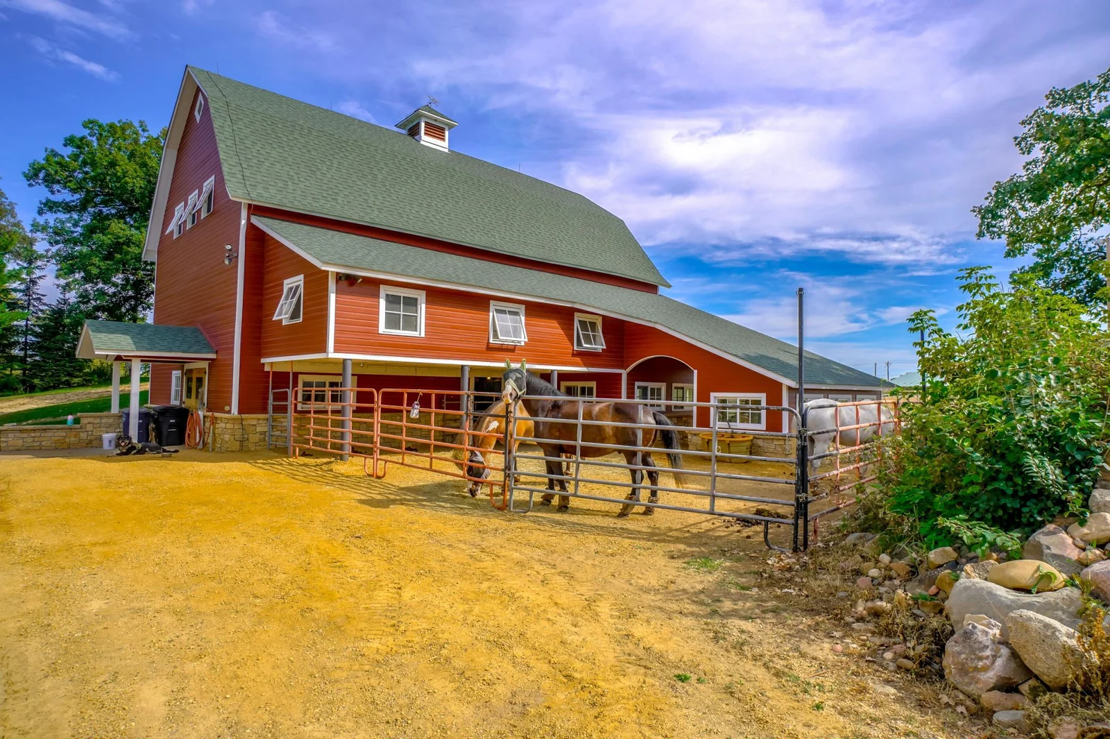 Historic 100 year old barn-New foundation-Chicken coop to the right