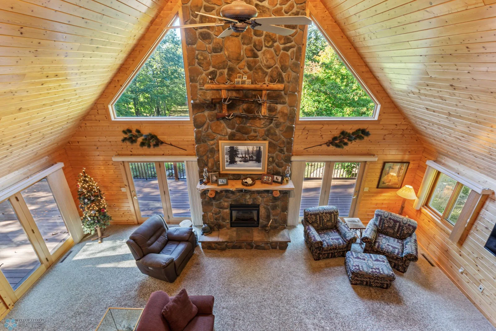 Vaulted w mason stone