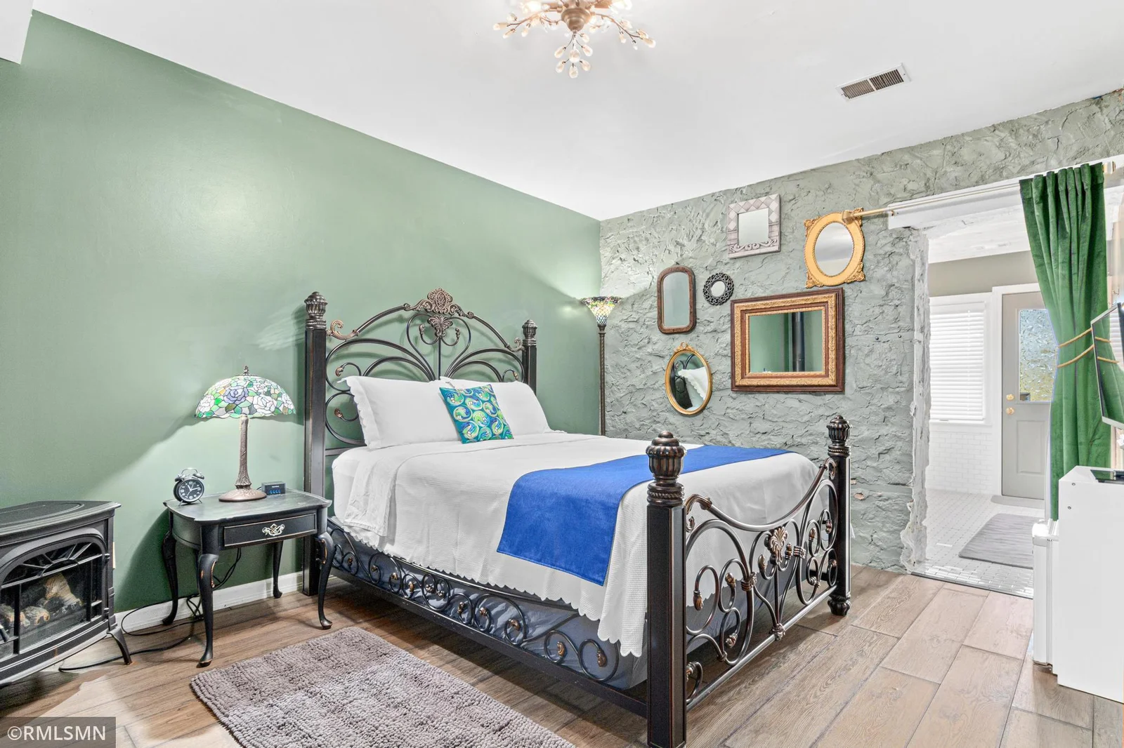 St. Croix Valley Inn-41.jpg
