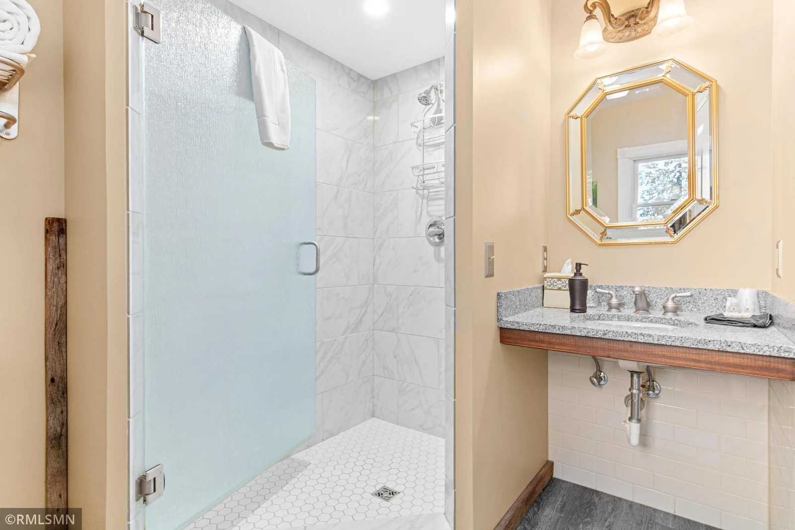 St. Croix Valley Inn-29.jpg