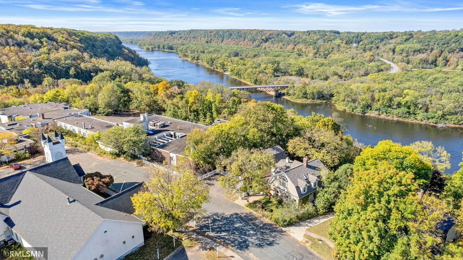 St. Croix Valley Inn-2.jpg