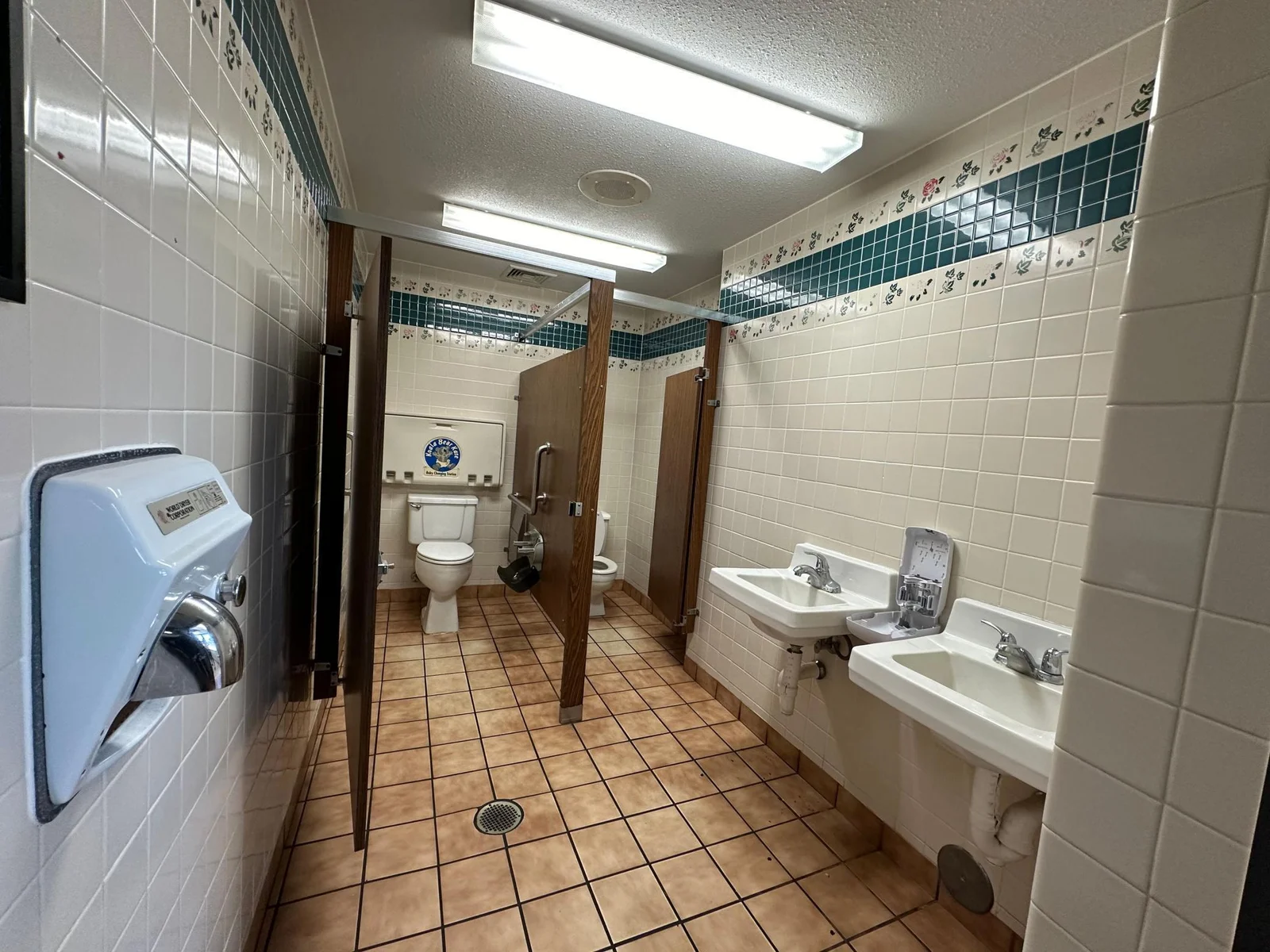 Bkbath2.jpeg