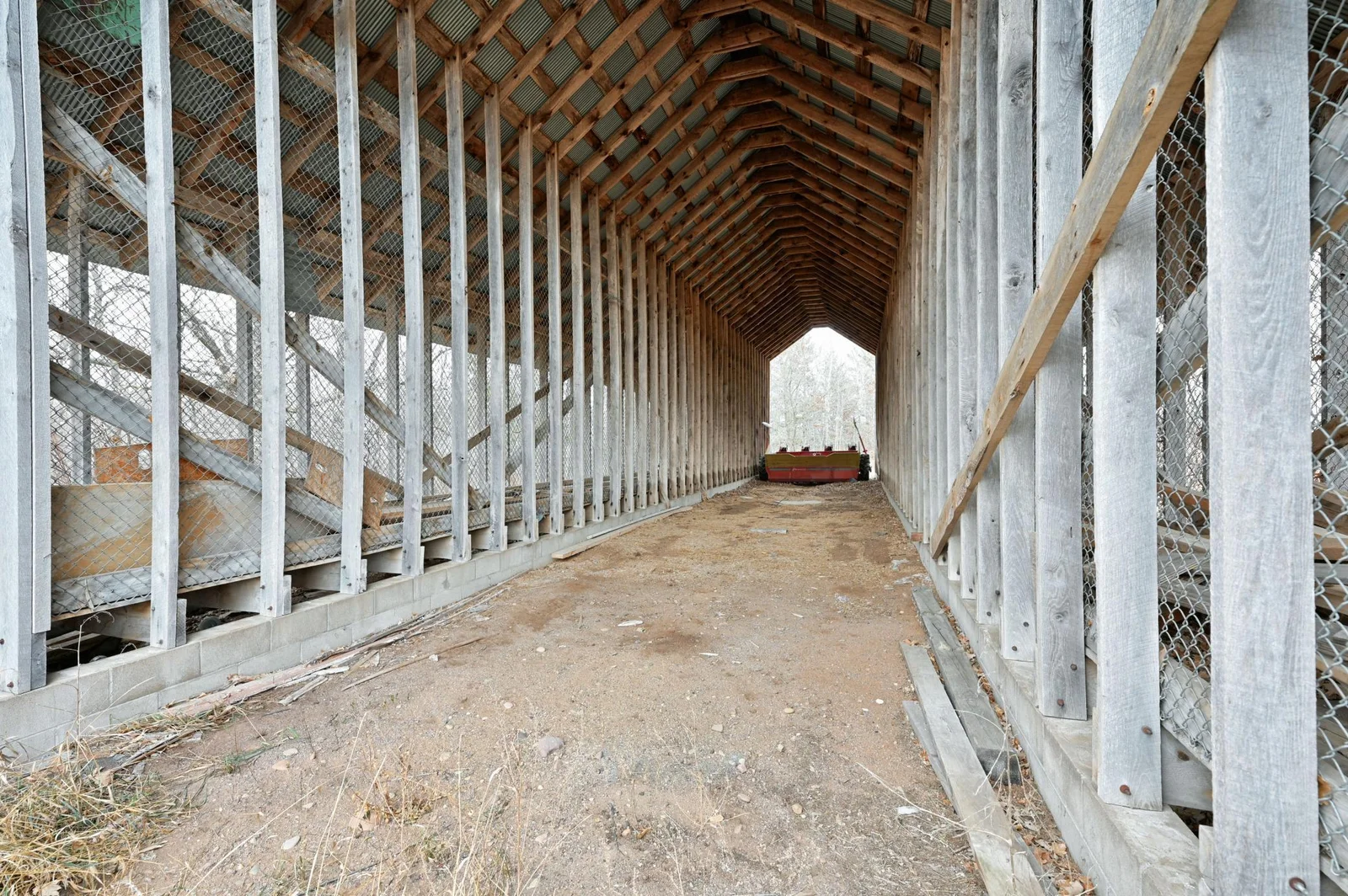 Interior Grain bin / Machinery Storage