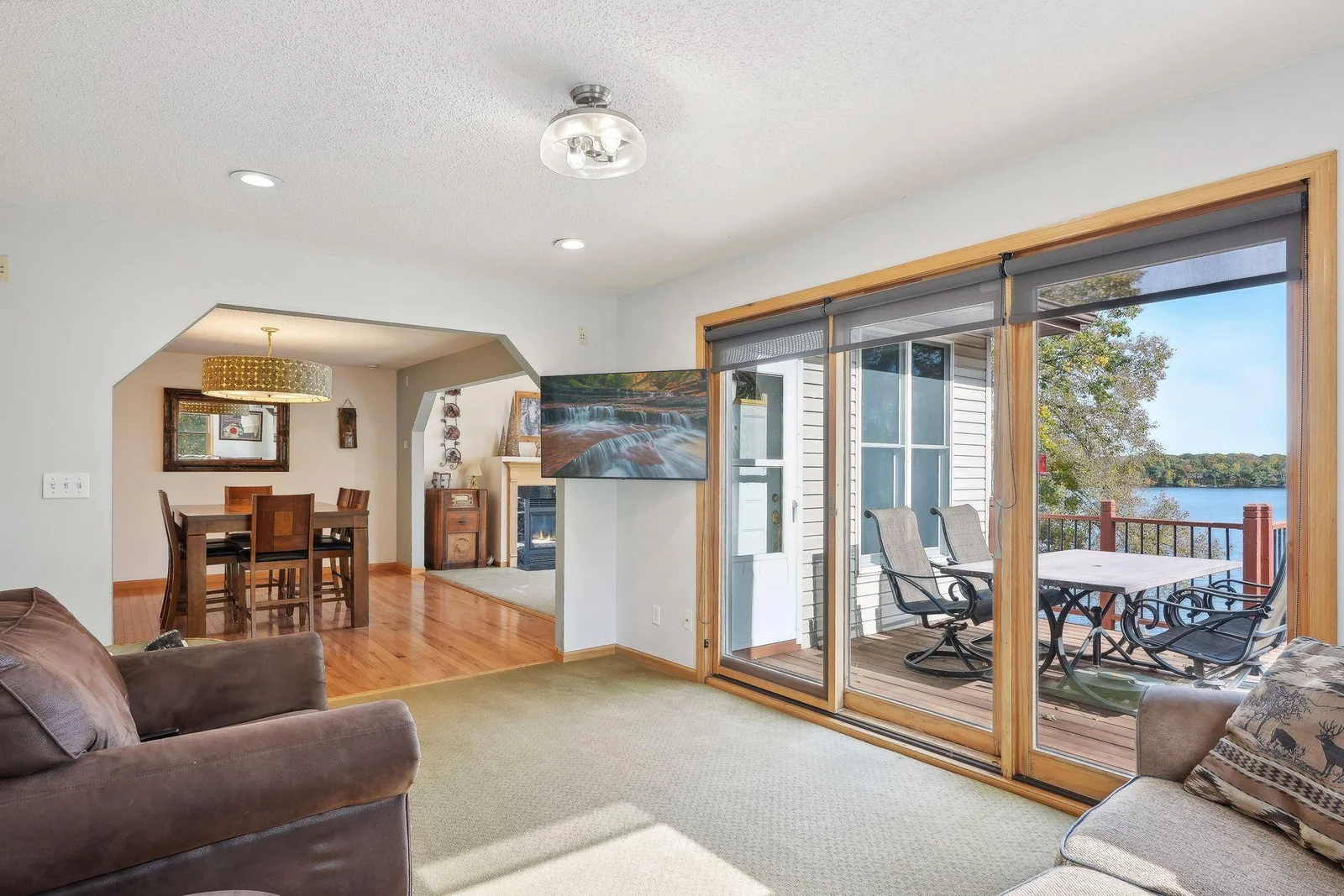 Living room view 2.
