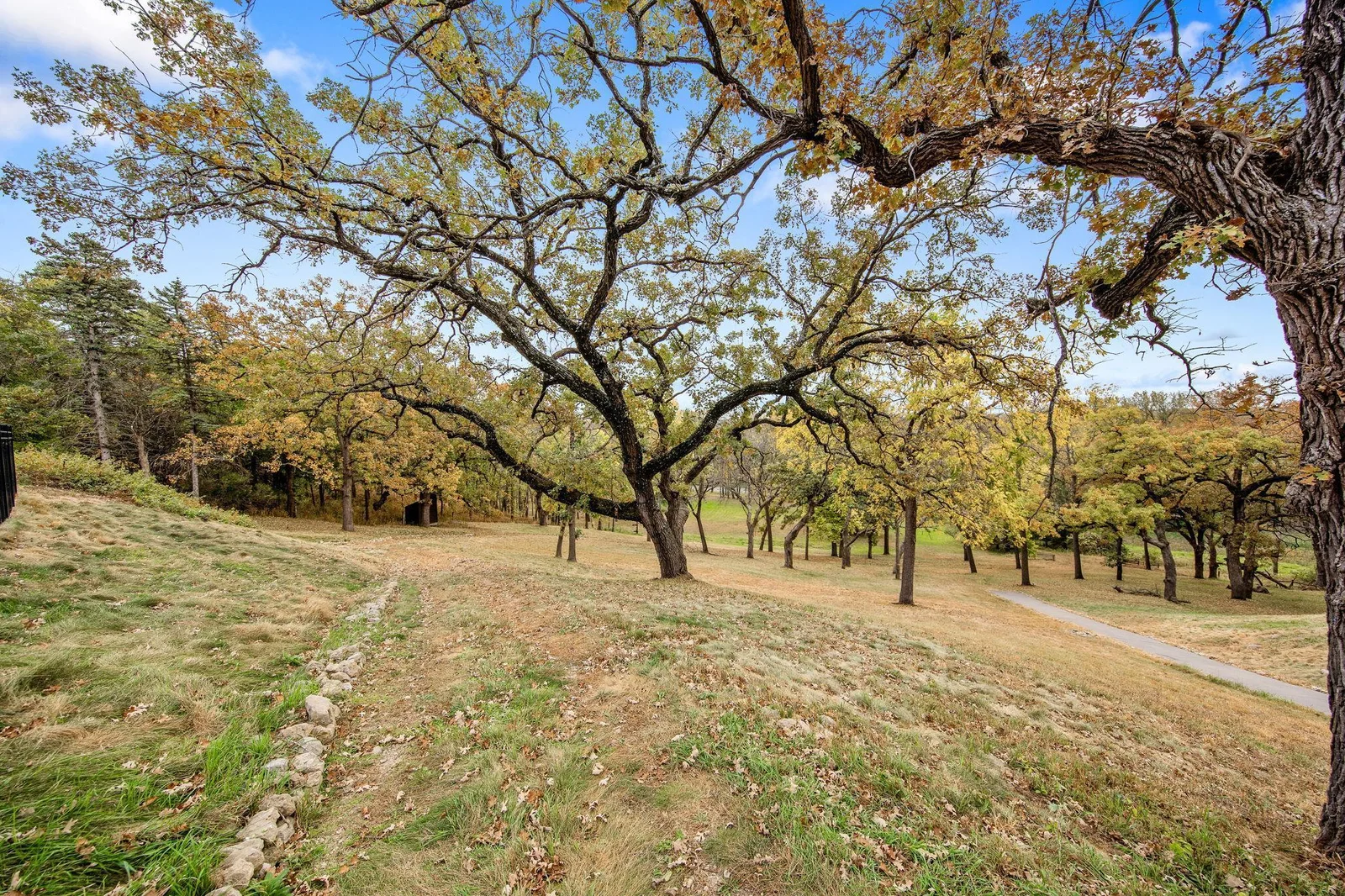 4.7 acres this estate backs up to over 150+ acres of US fish and Wildlife preserve. There are miles of trials too!