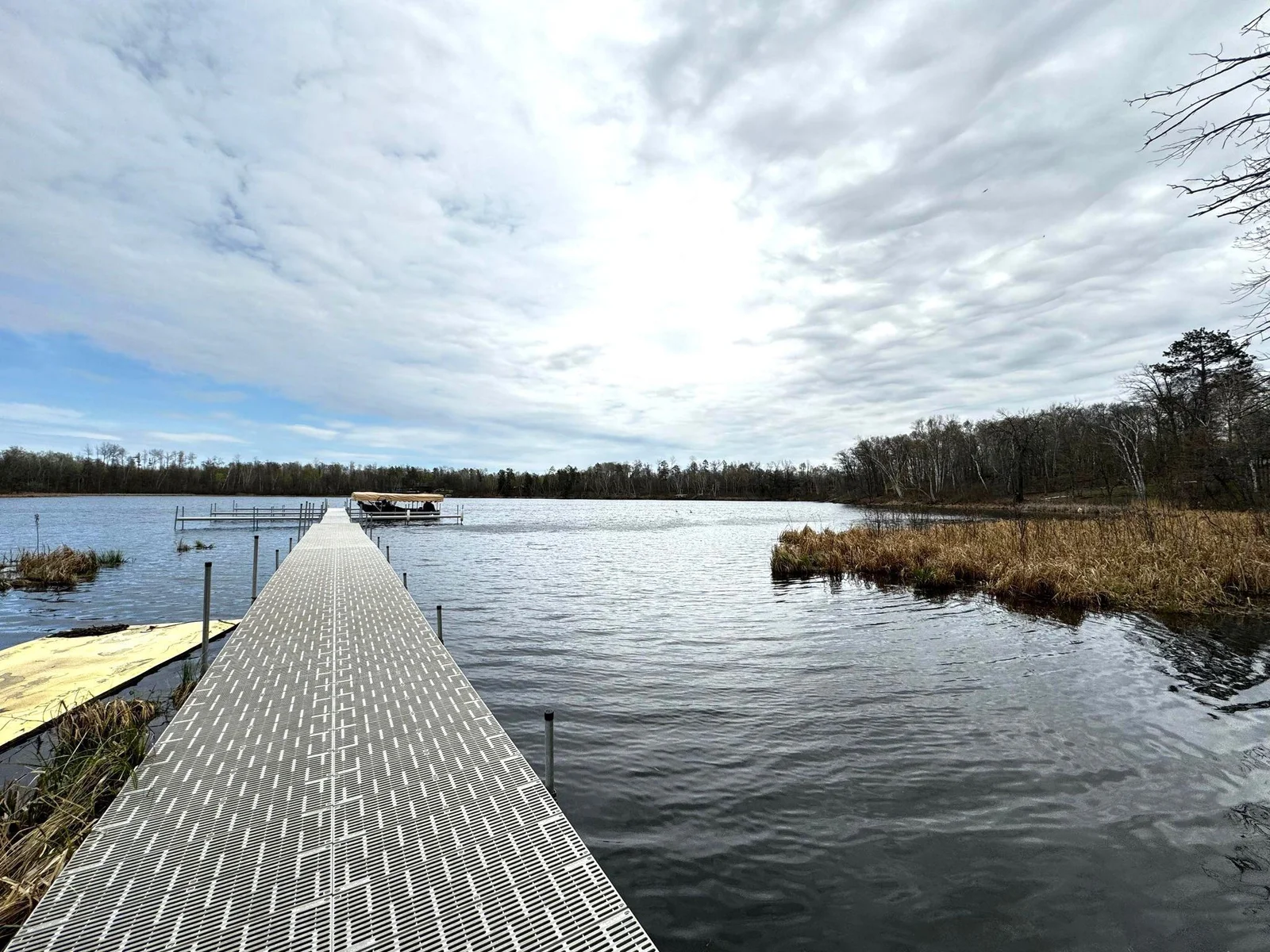 River dock and boat slips.jpg