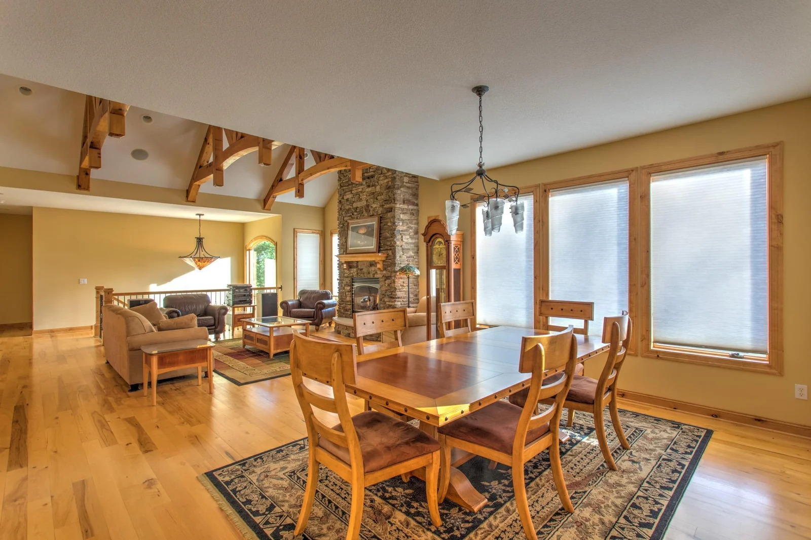 Huge dining room