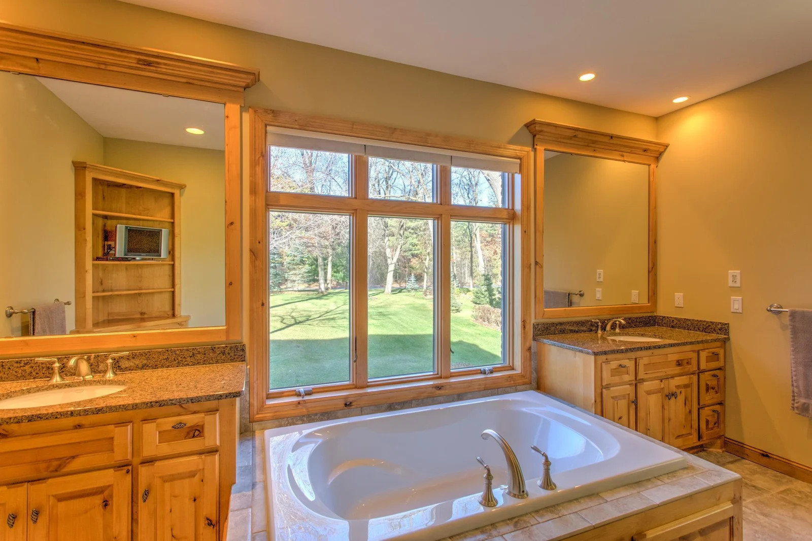 Huge primary bath