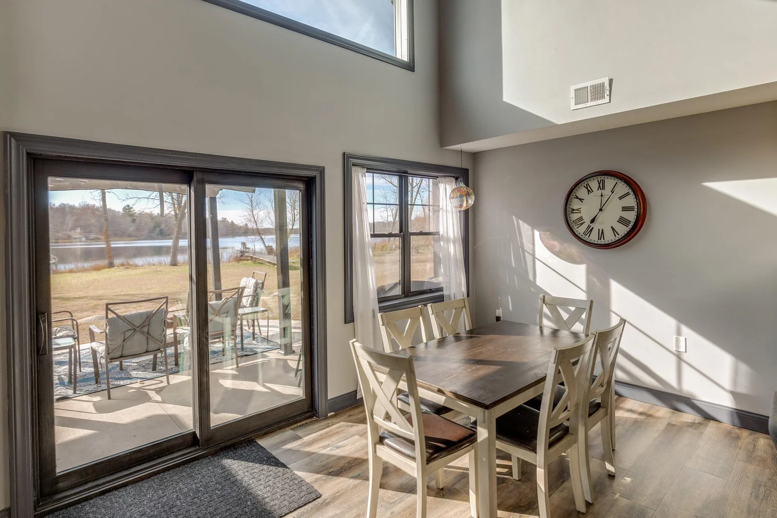 Lakeview from dinning room.
