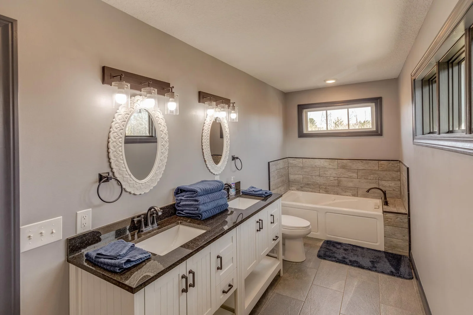 Attached full bathroom to second bedroom.
