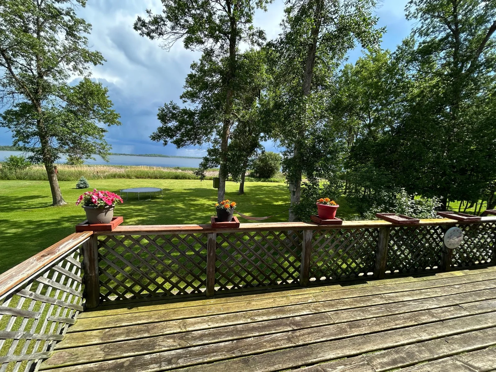 Thumbnail photo 23