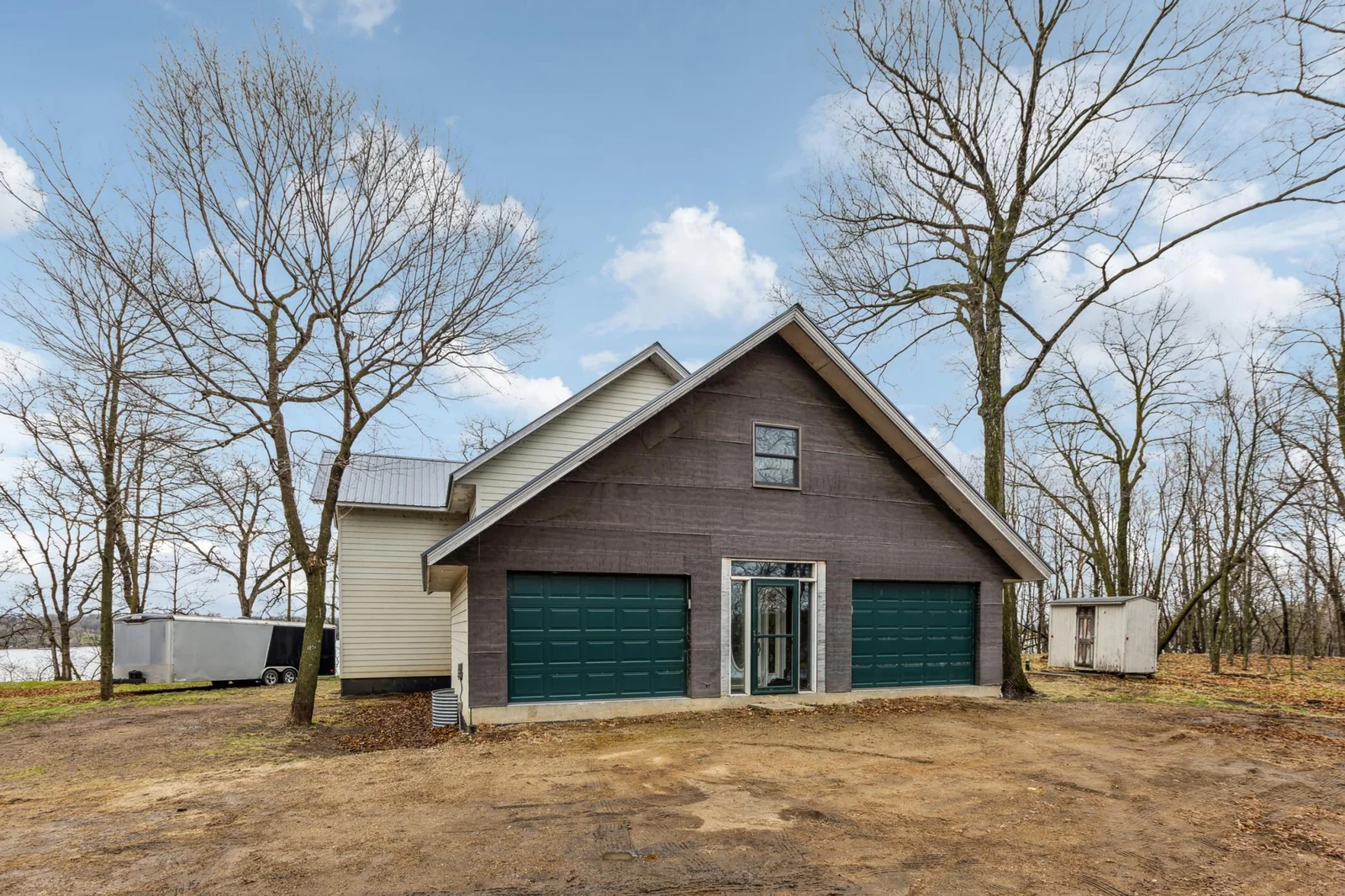 30_exterior.jpg