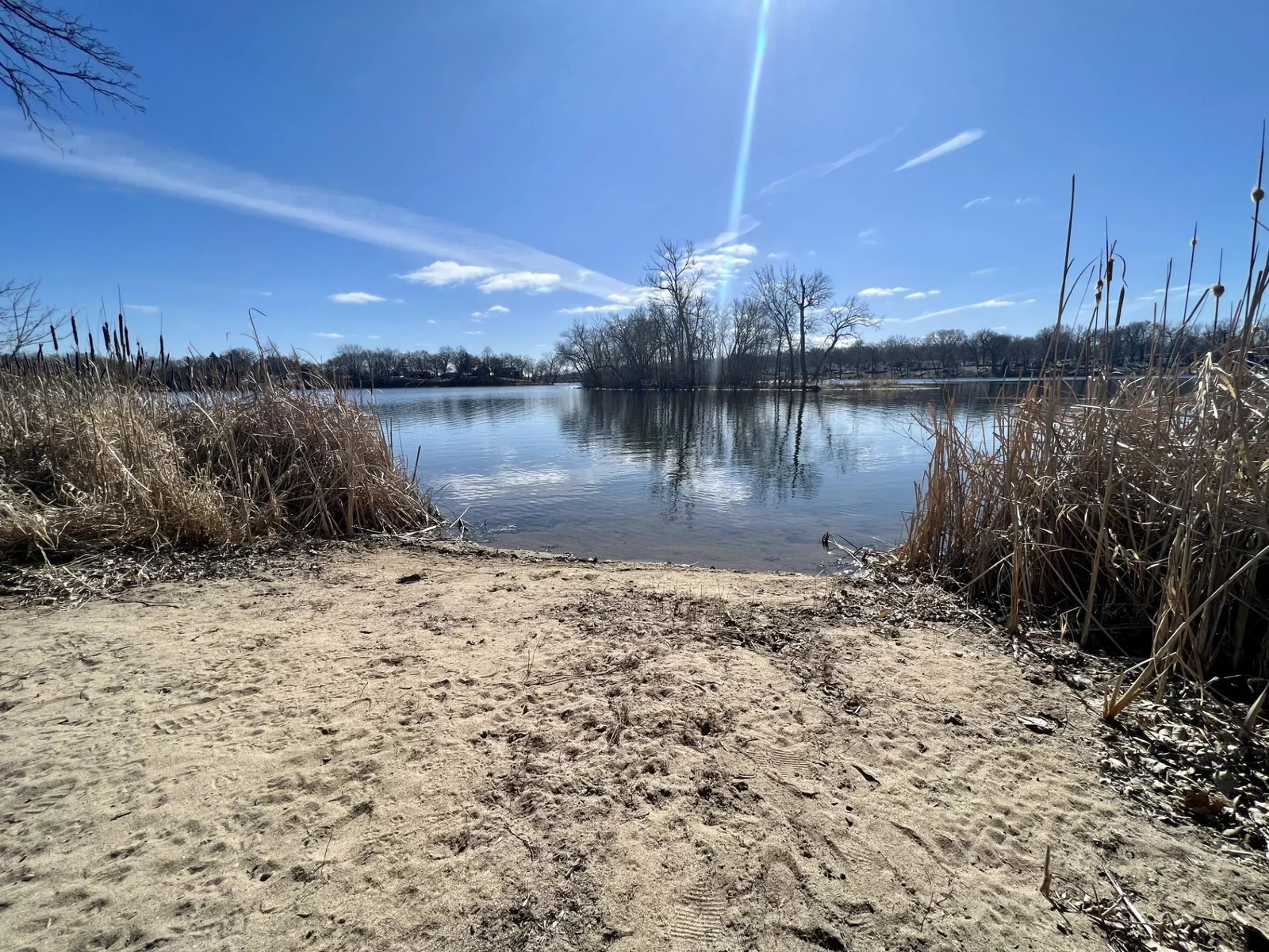 Private beach/waterfront!