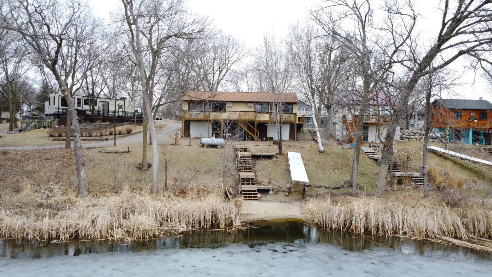 Welcome to the lake!