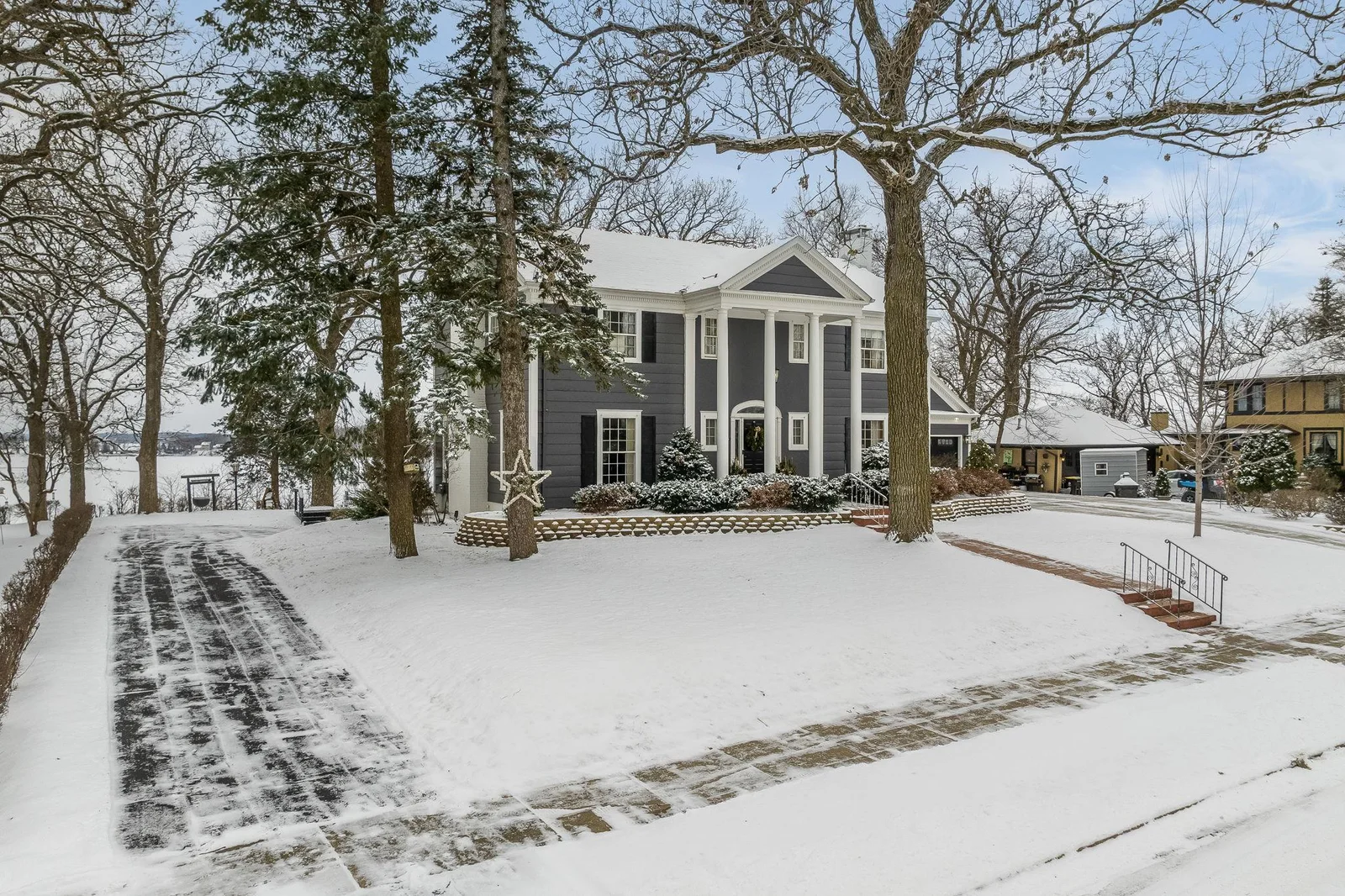 125 Homewood Dr Fairmont MN-05.jpg