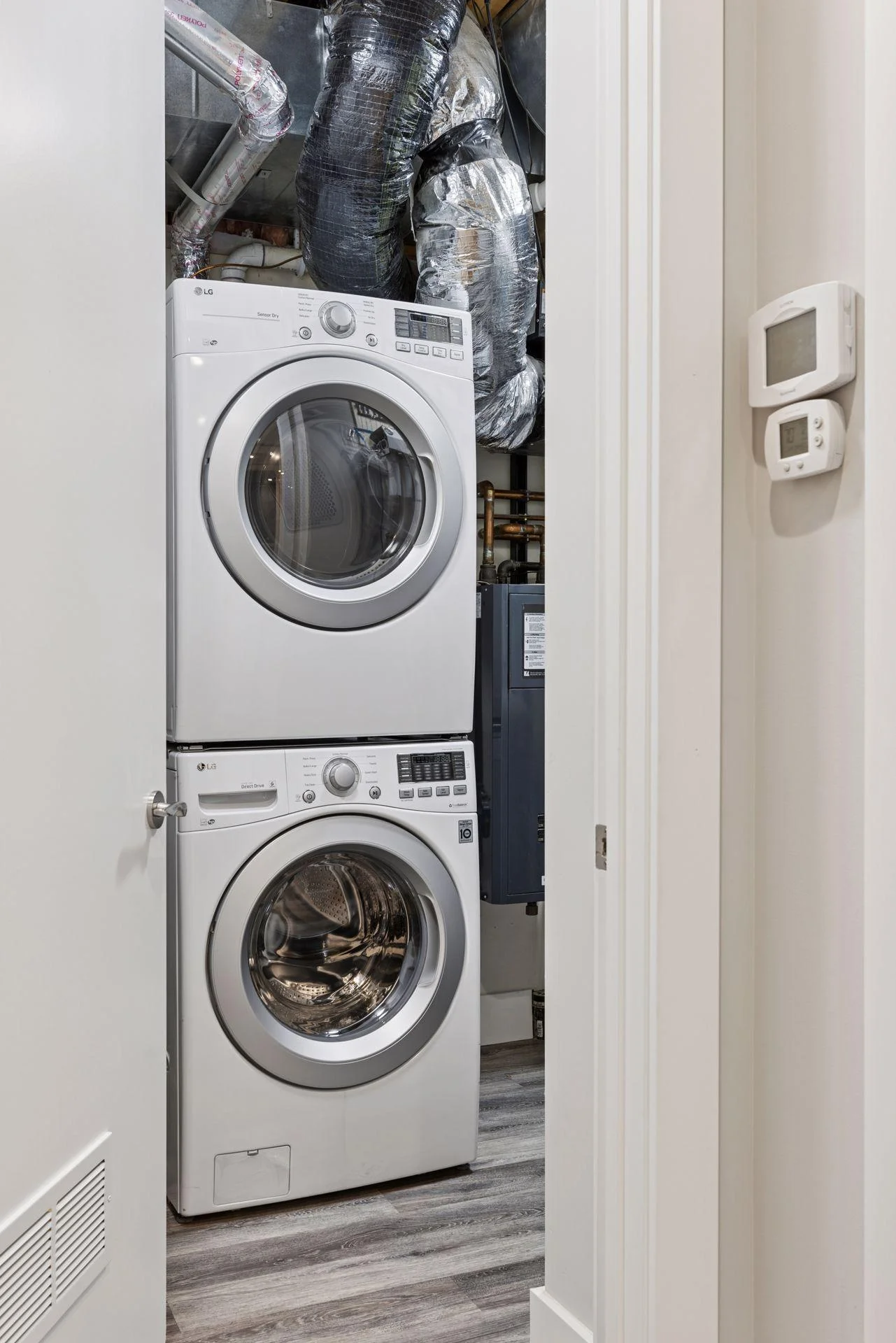 Bonus laundry room in lower level