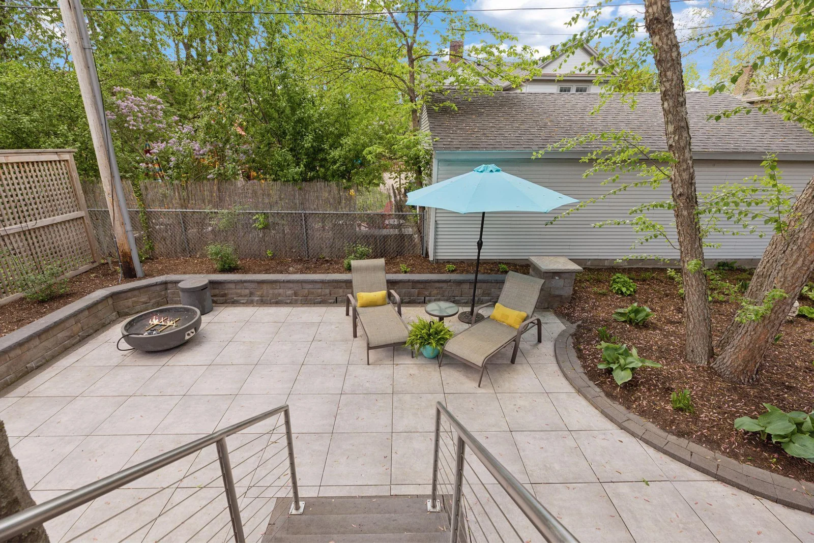 Private lower patio in back