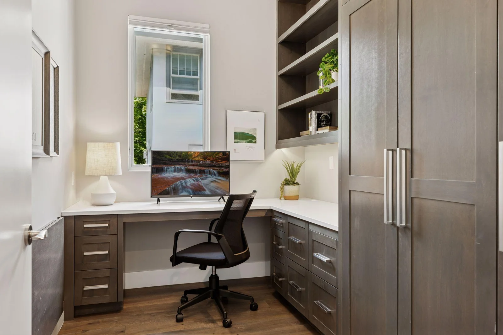 Main level private office