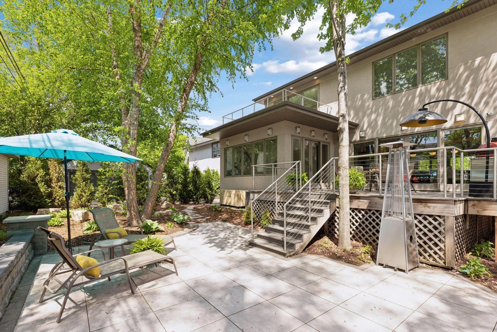 Additional private patio space in back
