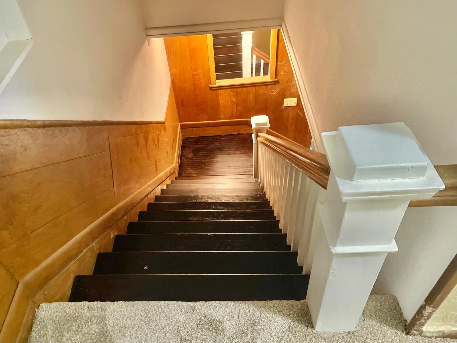 05Staircase.jpg