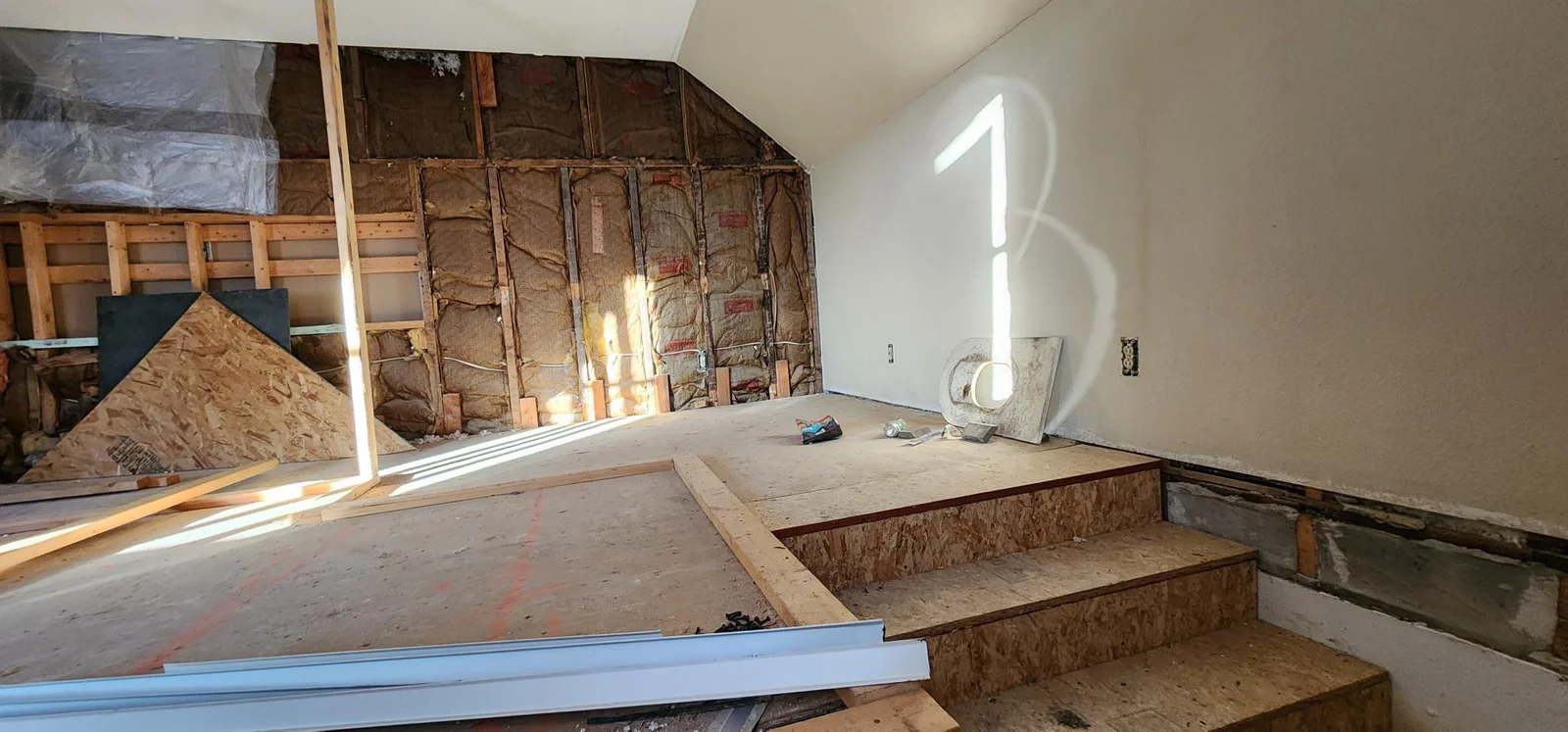 Upper level