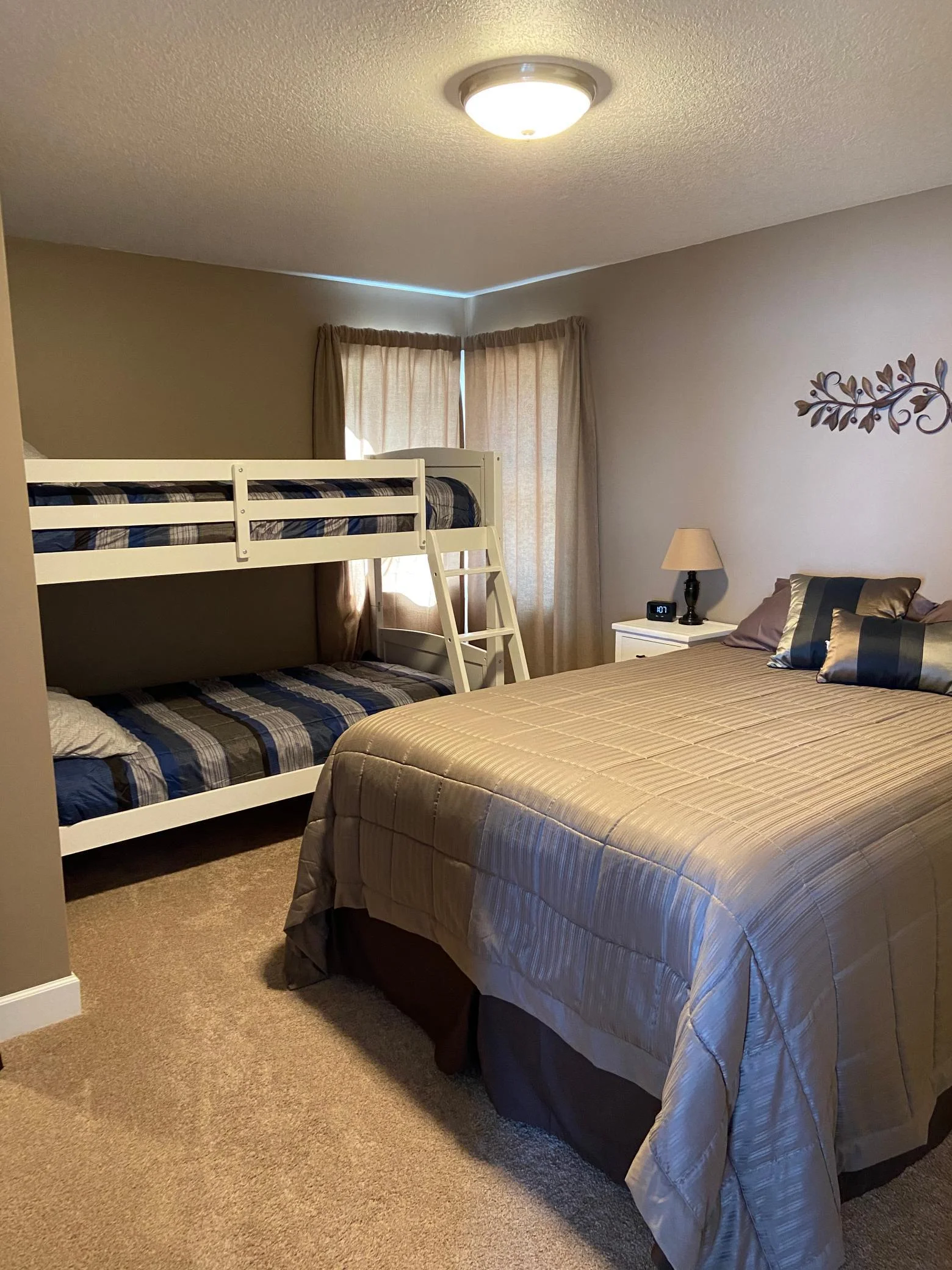 BEDROOM #3