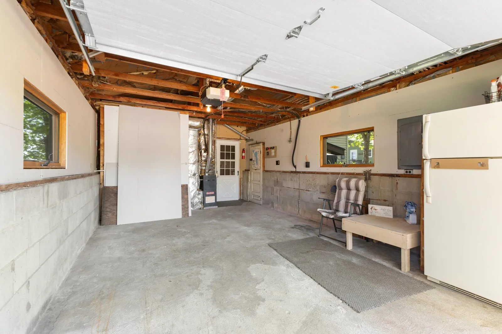Attached garage space could be converted unto living space